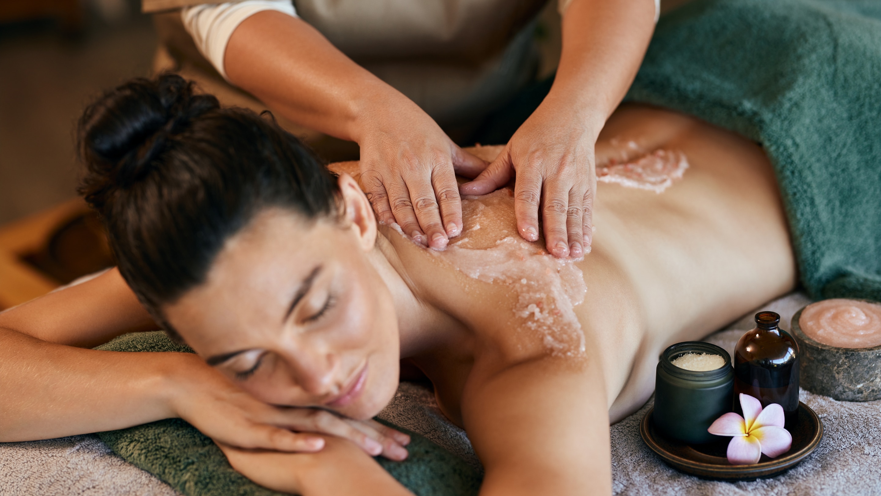 linking article: How to Use Body Scrub: Easy Steps, DIY Recipes & How Often to Use