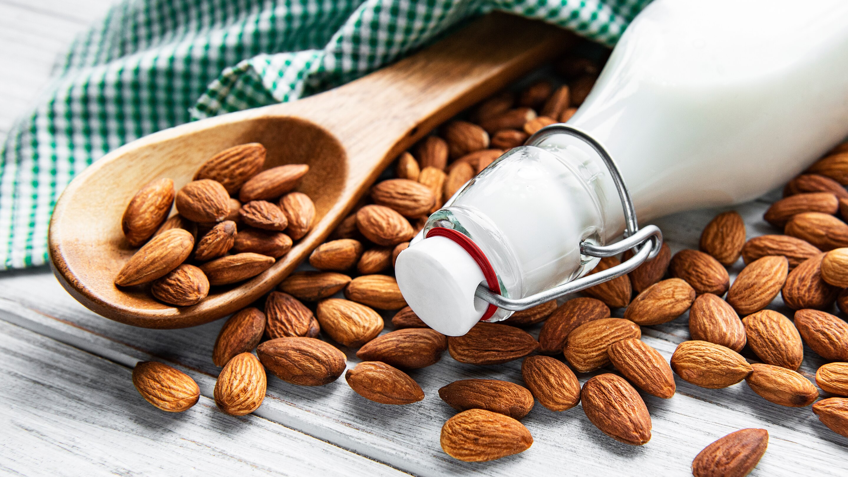 2. Milk or Plant-Based Alternatives (Almond, Oat Milk)