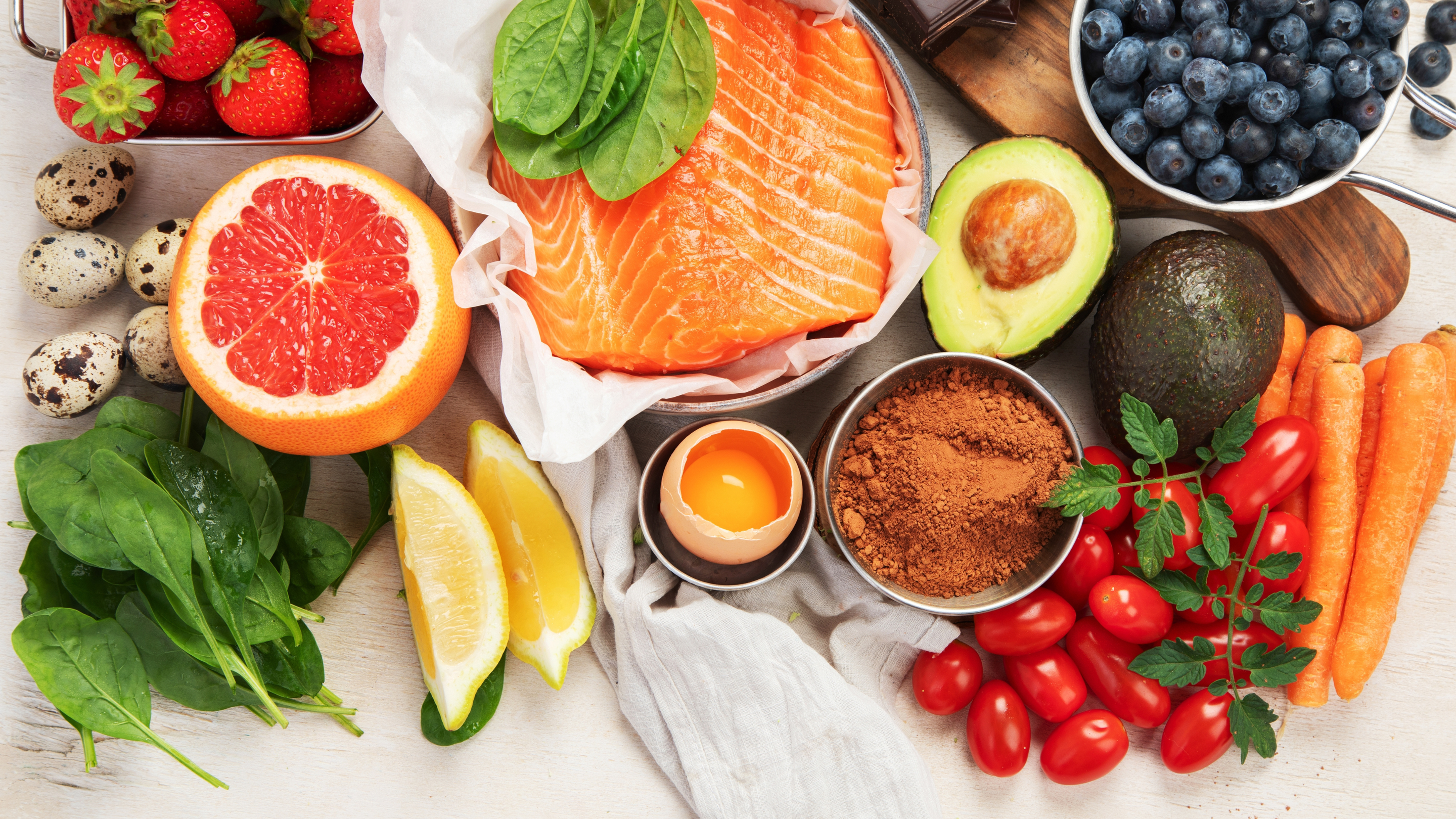 Superfoods for Glowing Skin and Natural Radiance