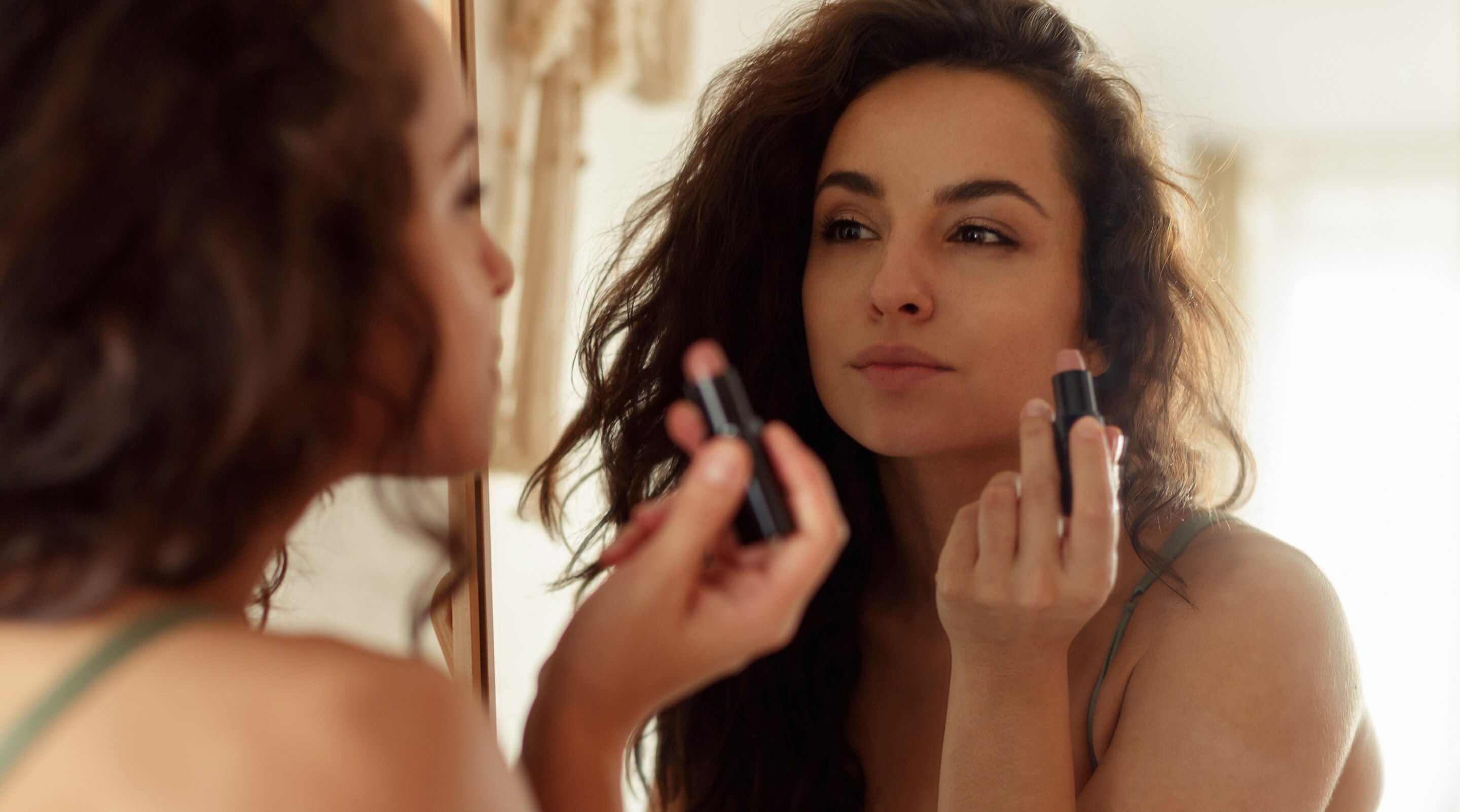 Lipstick Shades for Brown Skin Based on Undertones