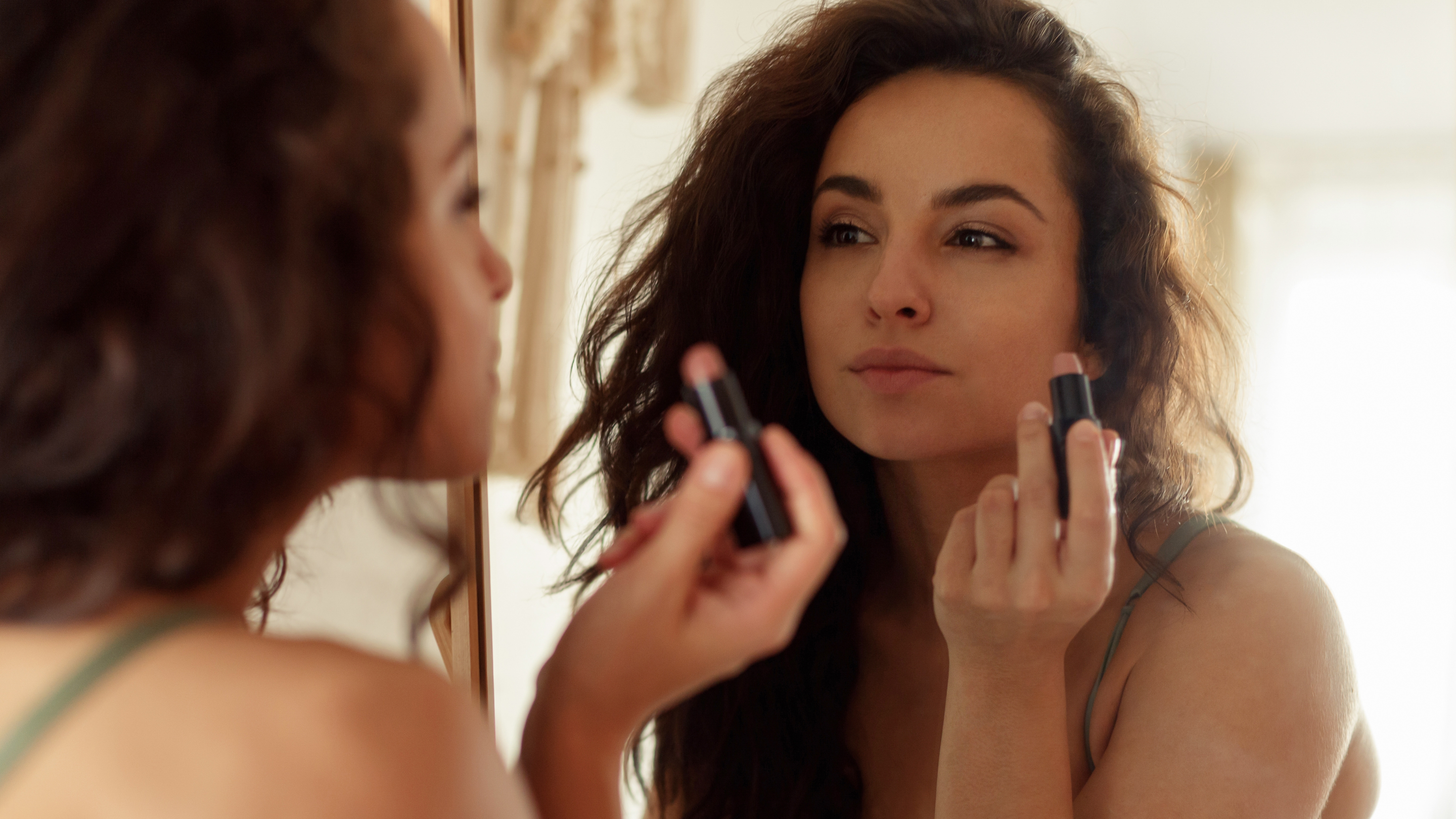 Lipstick Shades for Brown Skin Based on Undertones