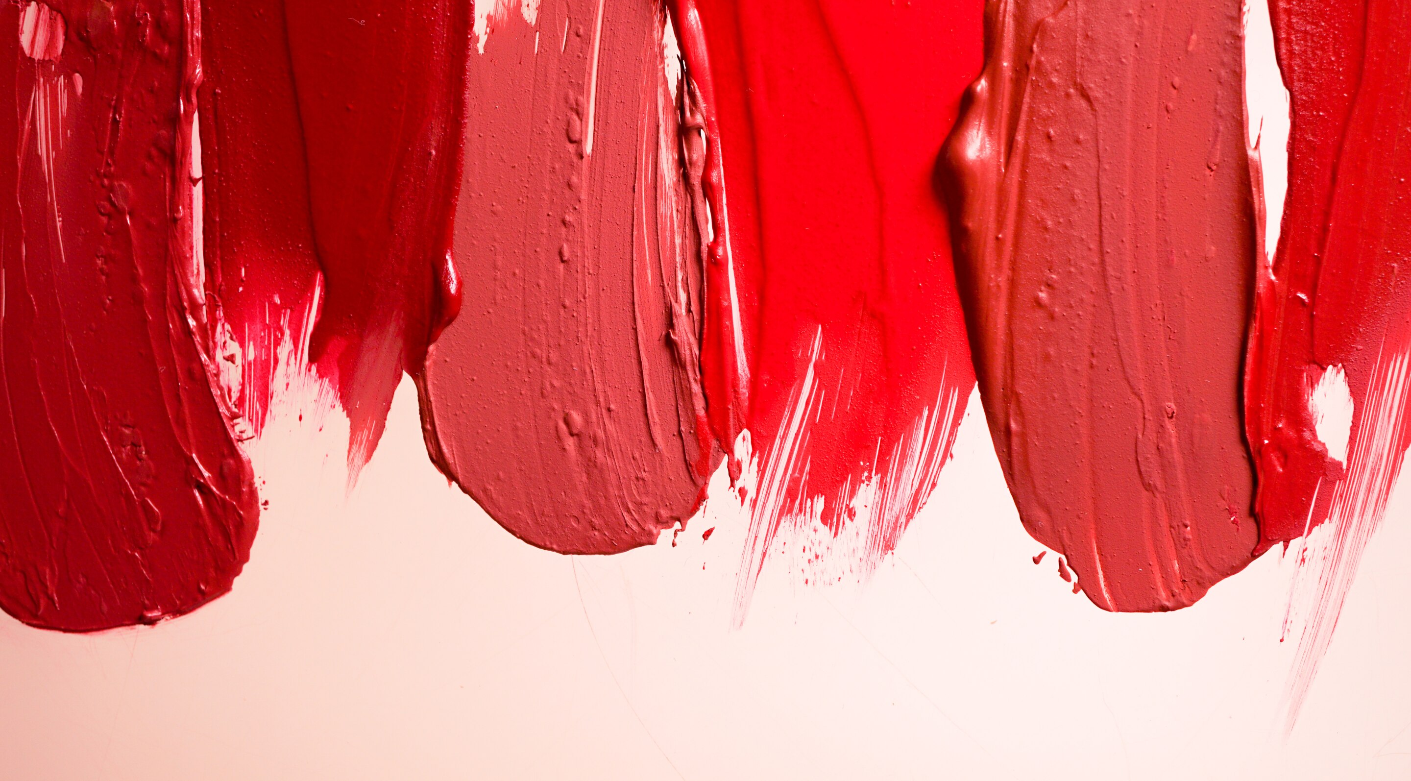 5. Use Good Quality Lipsticks: