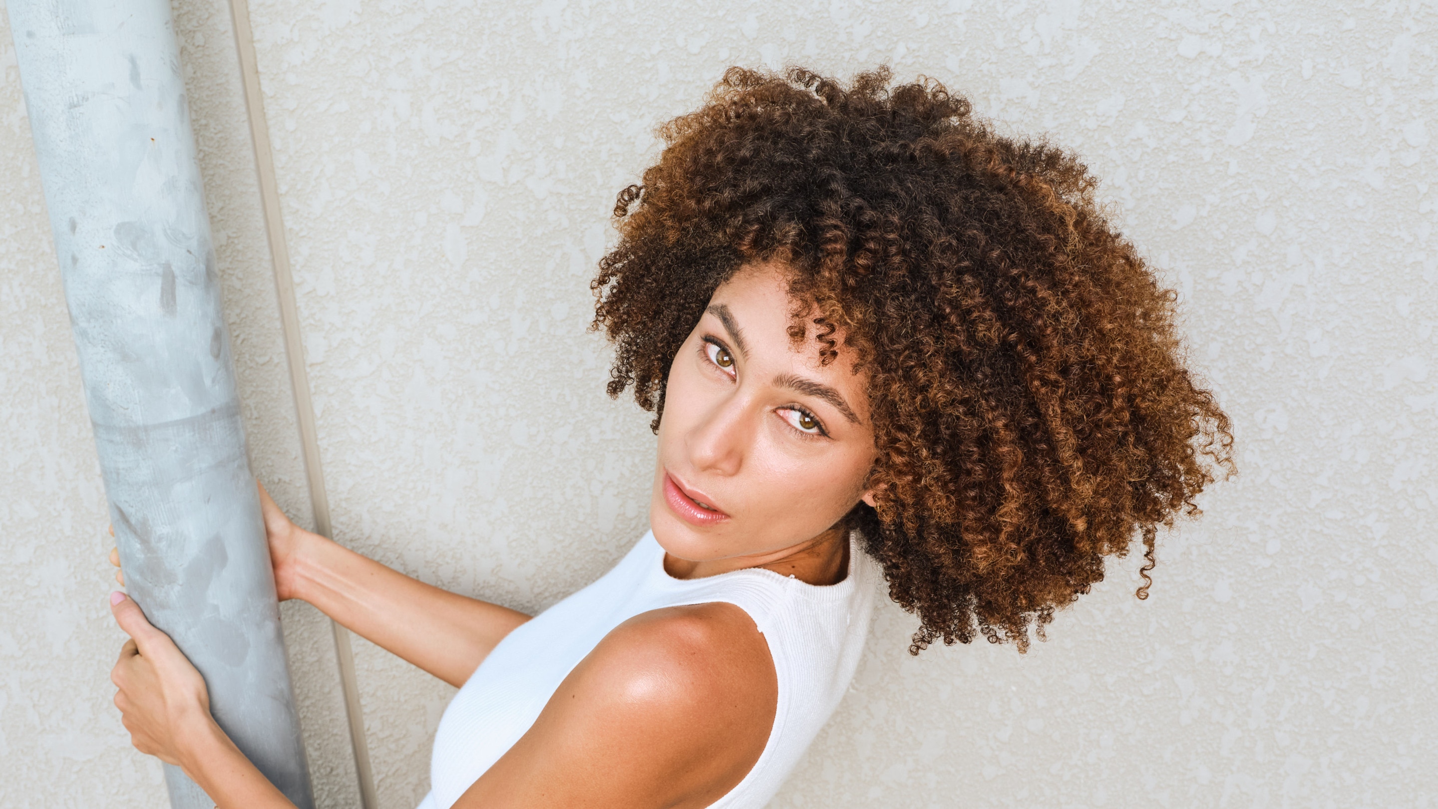 How To Make Thin Hair Look Thicker