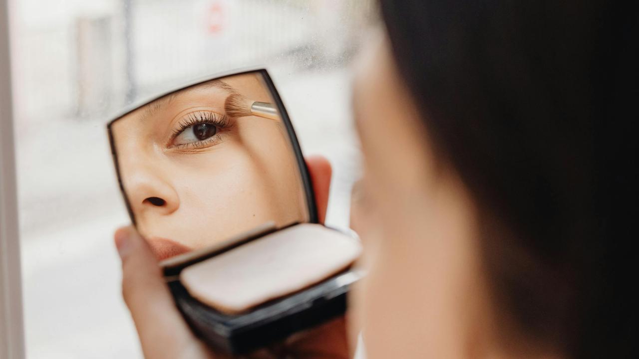 Step 5: Lightly Define the Eyes
