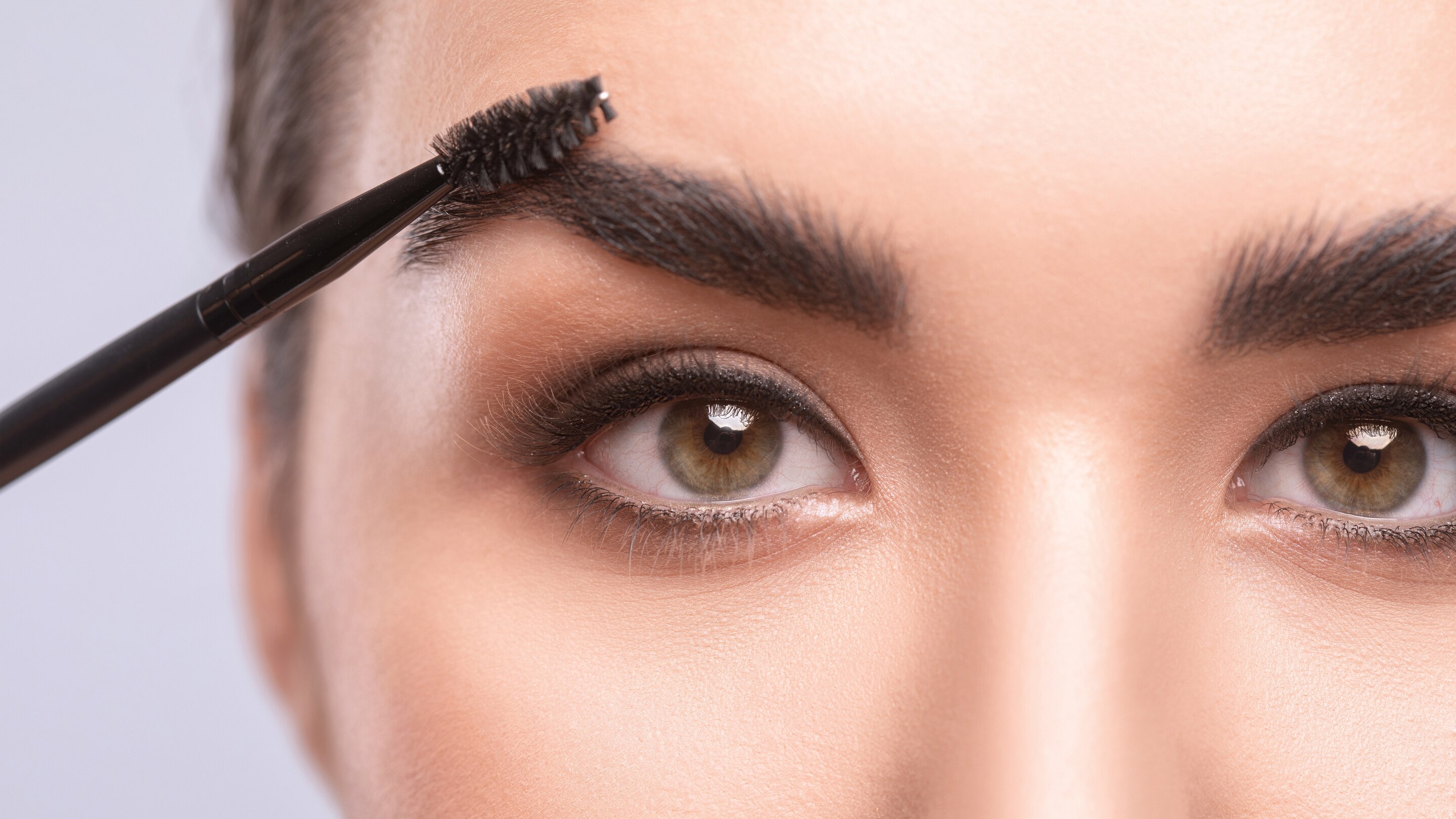 Benefits of Having Well-Shaped Eyebrows