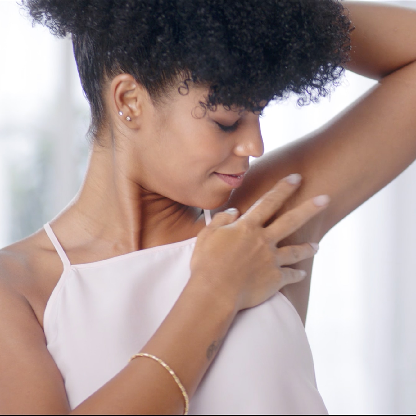 Dove Care for your underarm skin like never before