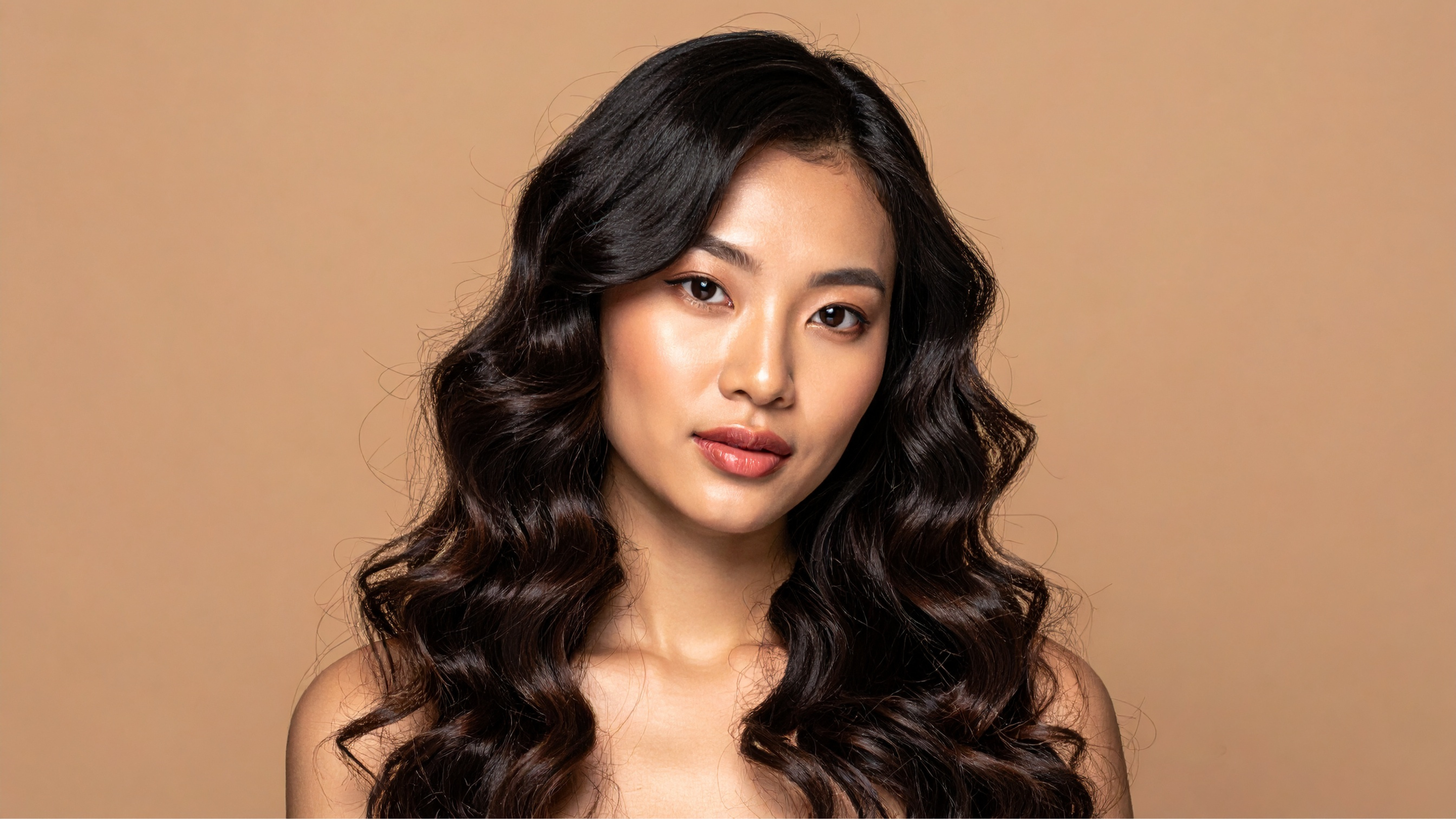 What Makes Wavy Hair Unique?