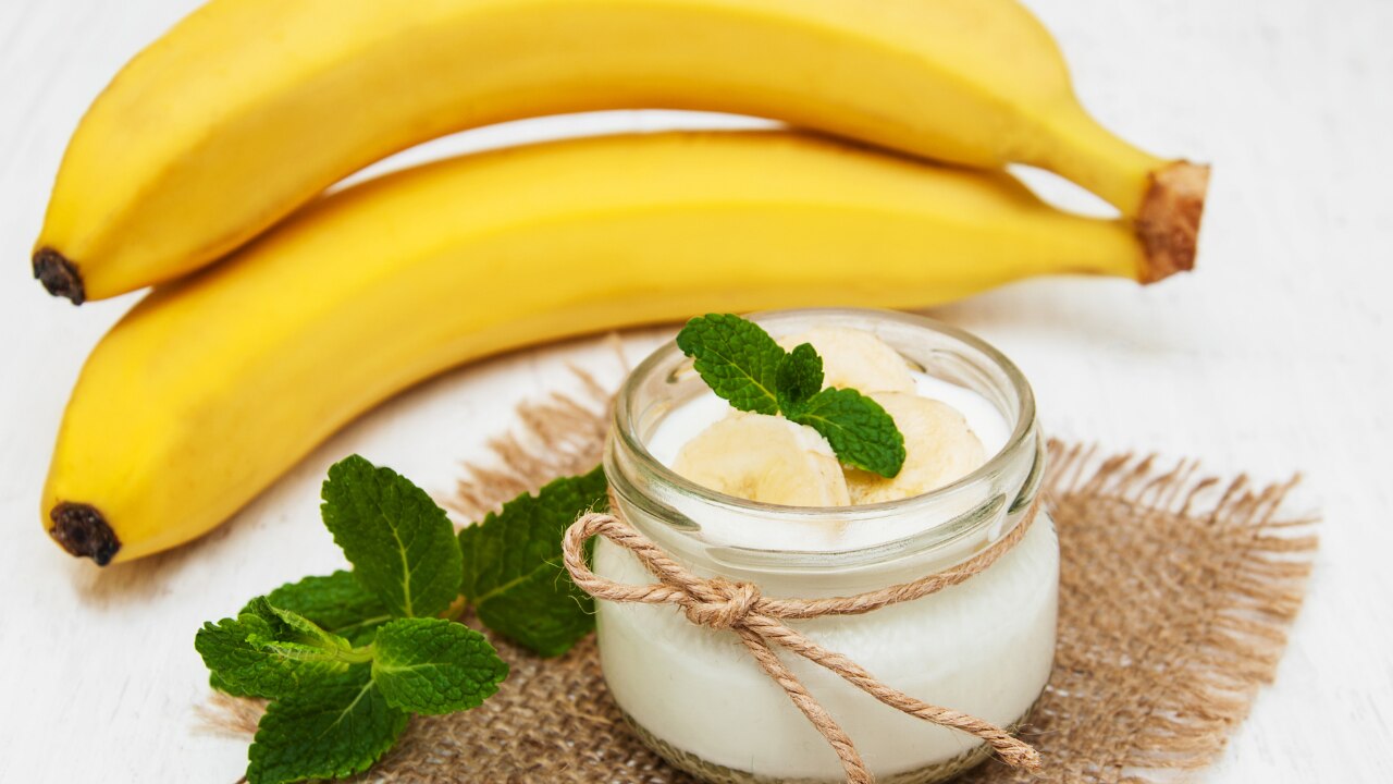 2. Banana and Yogurt Pack: