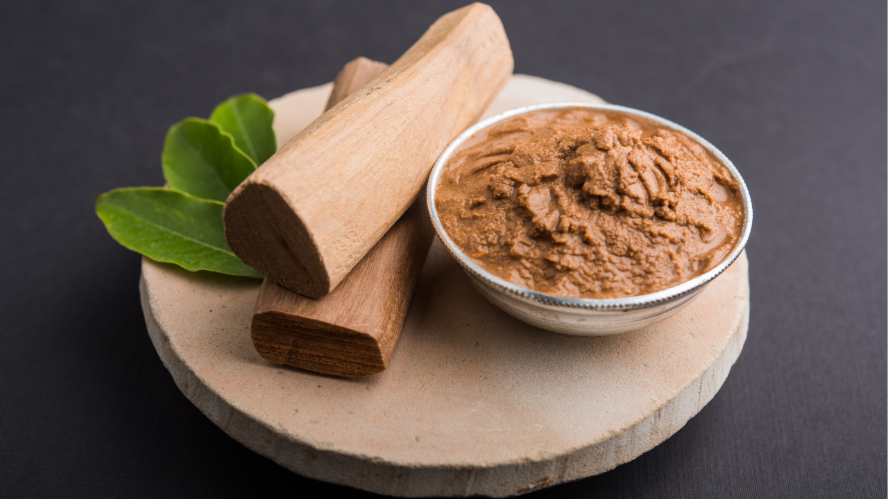 3. Sandalwood and Milk Pack: