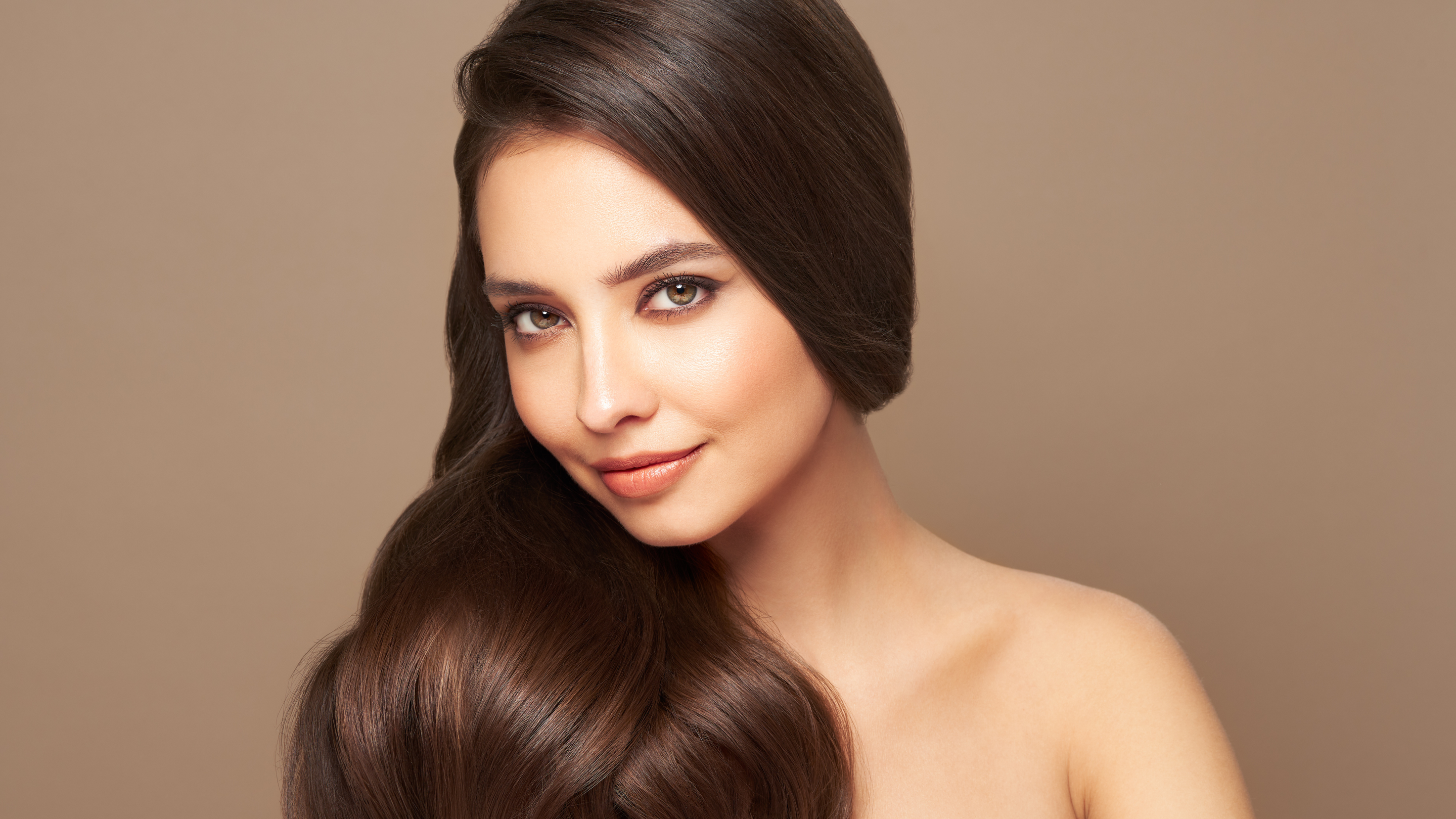 Enhances Natural Shine and Texture