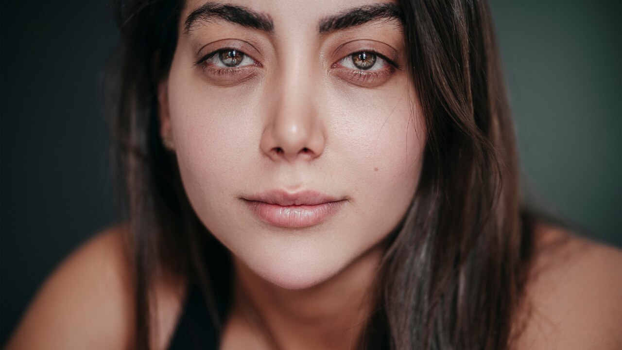 Round Face: