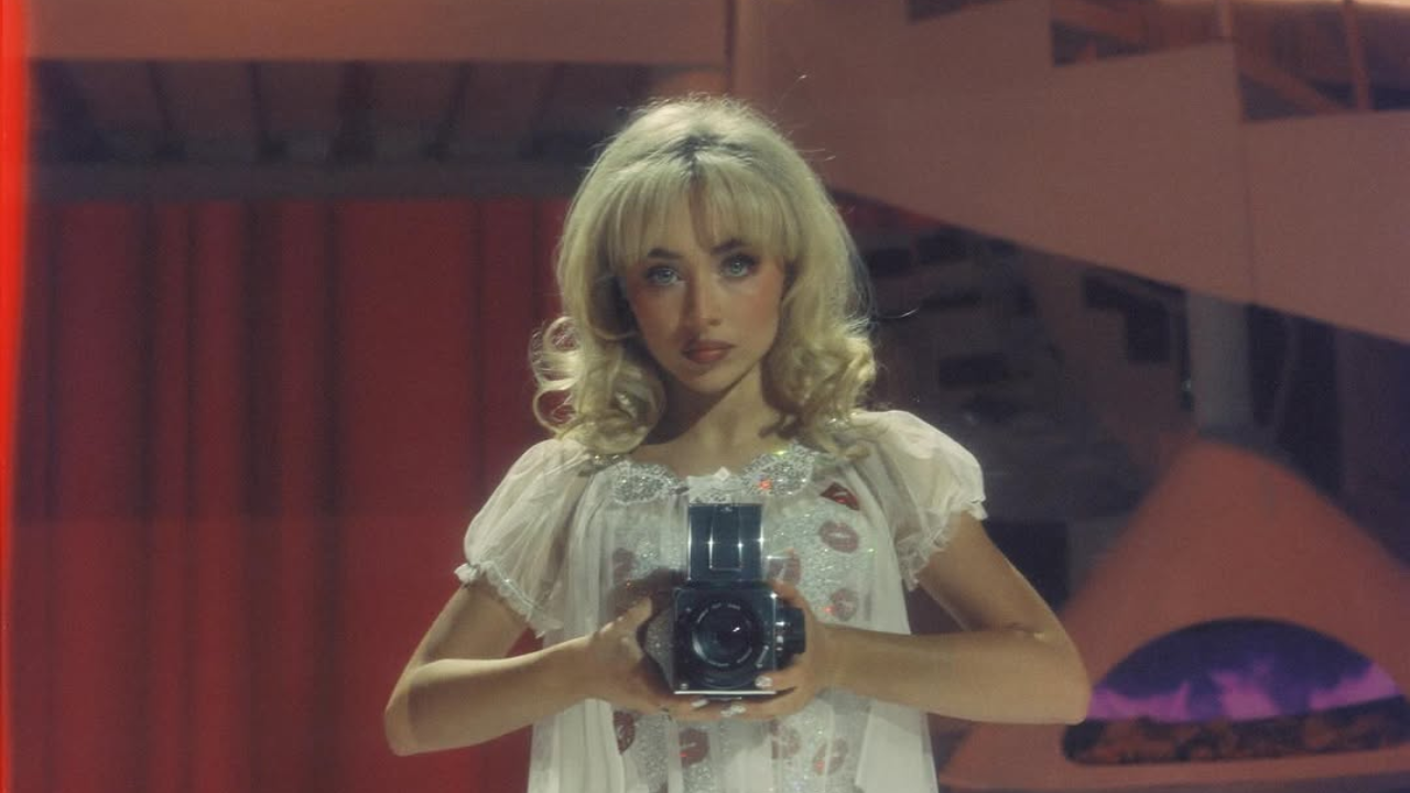 15. Short Step Cut with Fringe