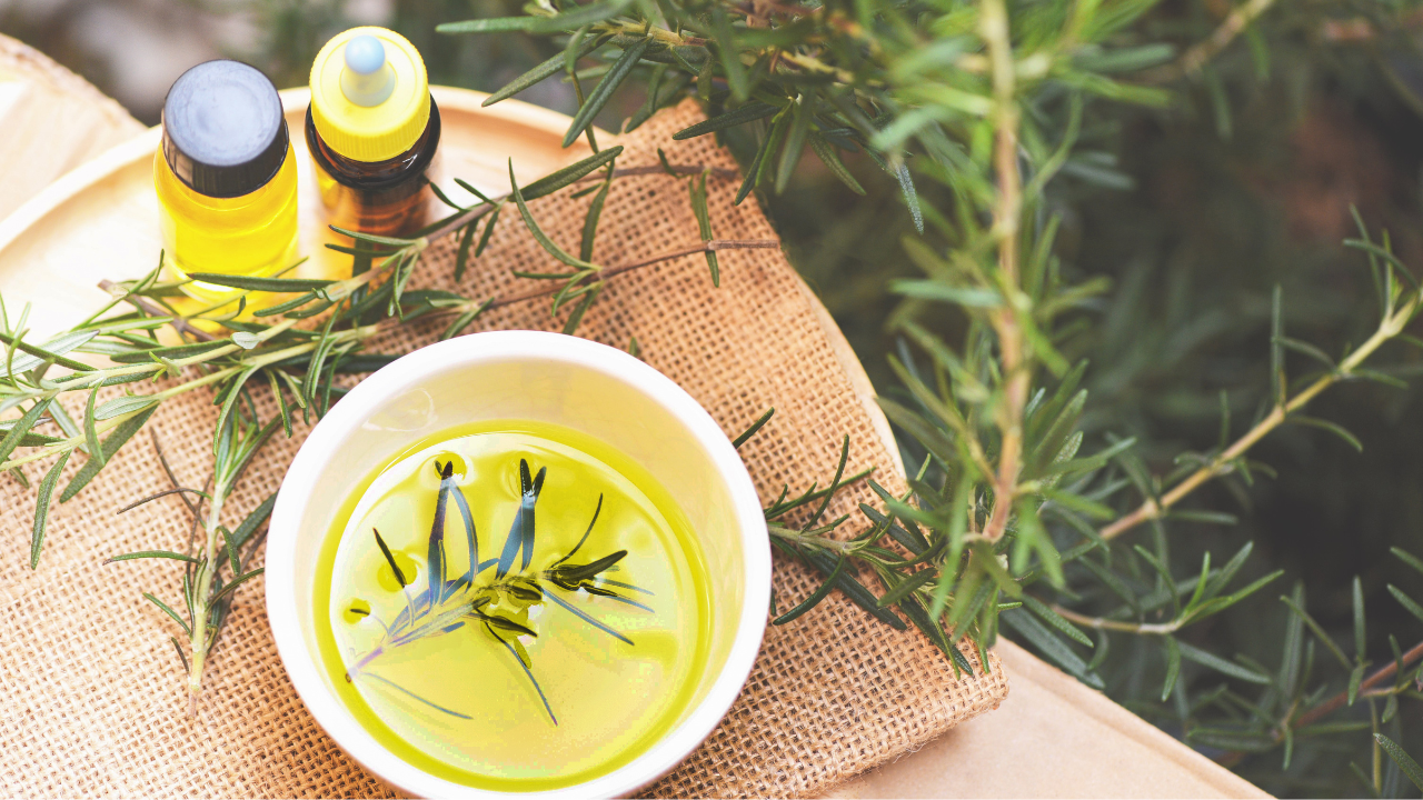 2. Rosemary Oil Infusion