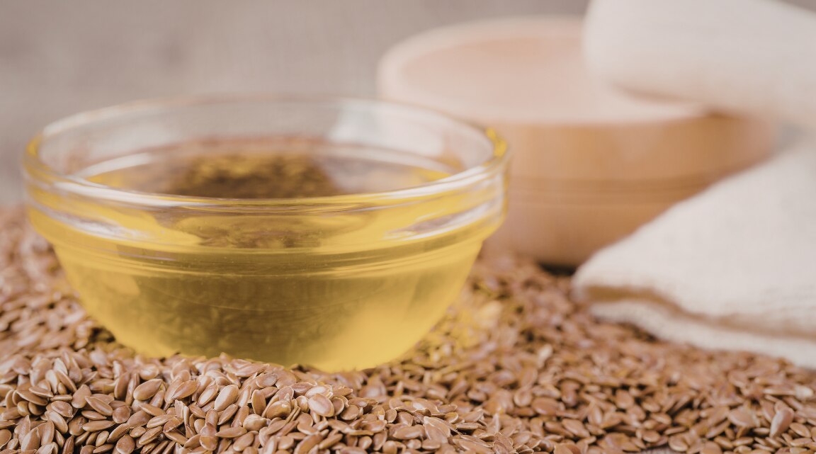 Flaxseed Oil for Hair Benefits and How to Use