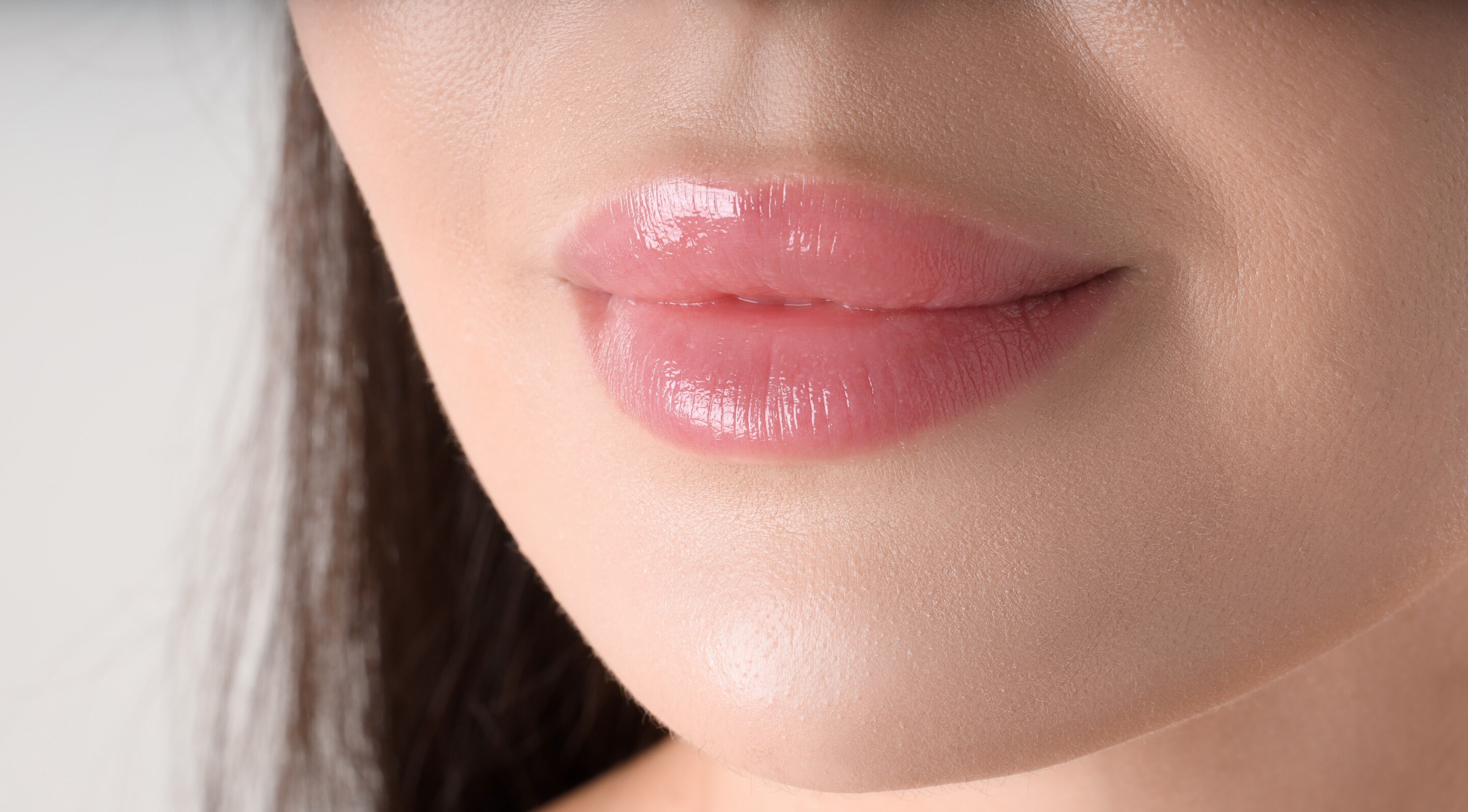Helps Maintain Even Lip Tone