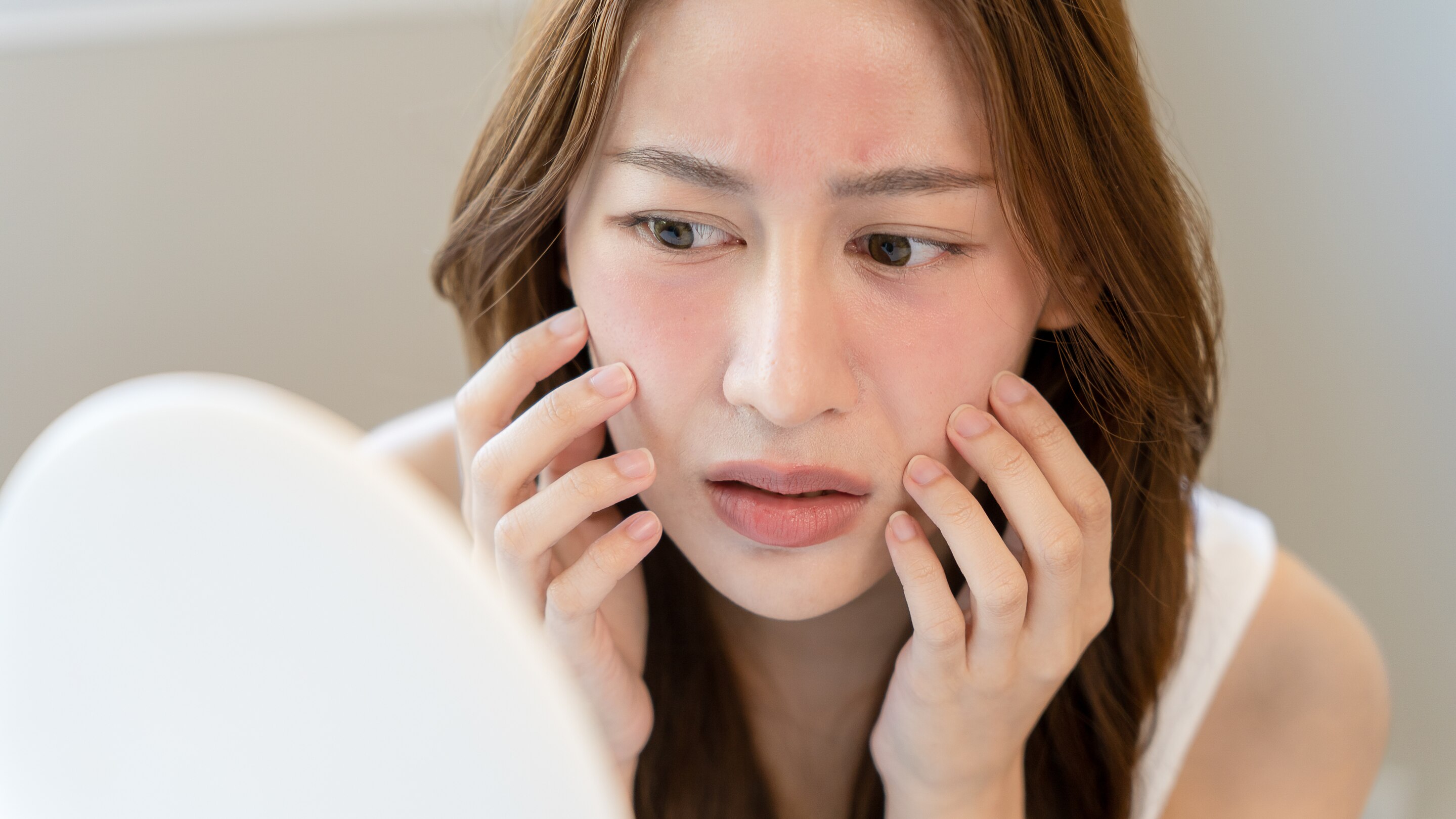 3. Soothes Irritation and Redness
