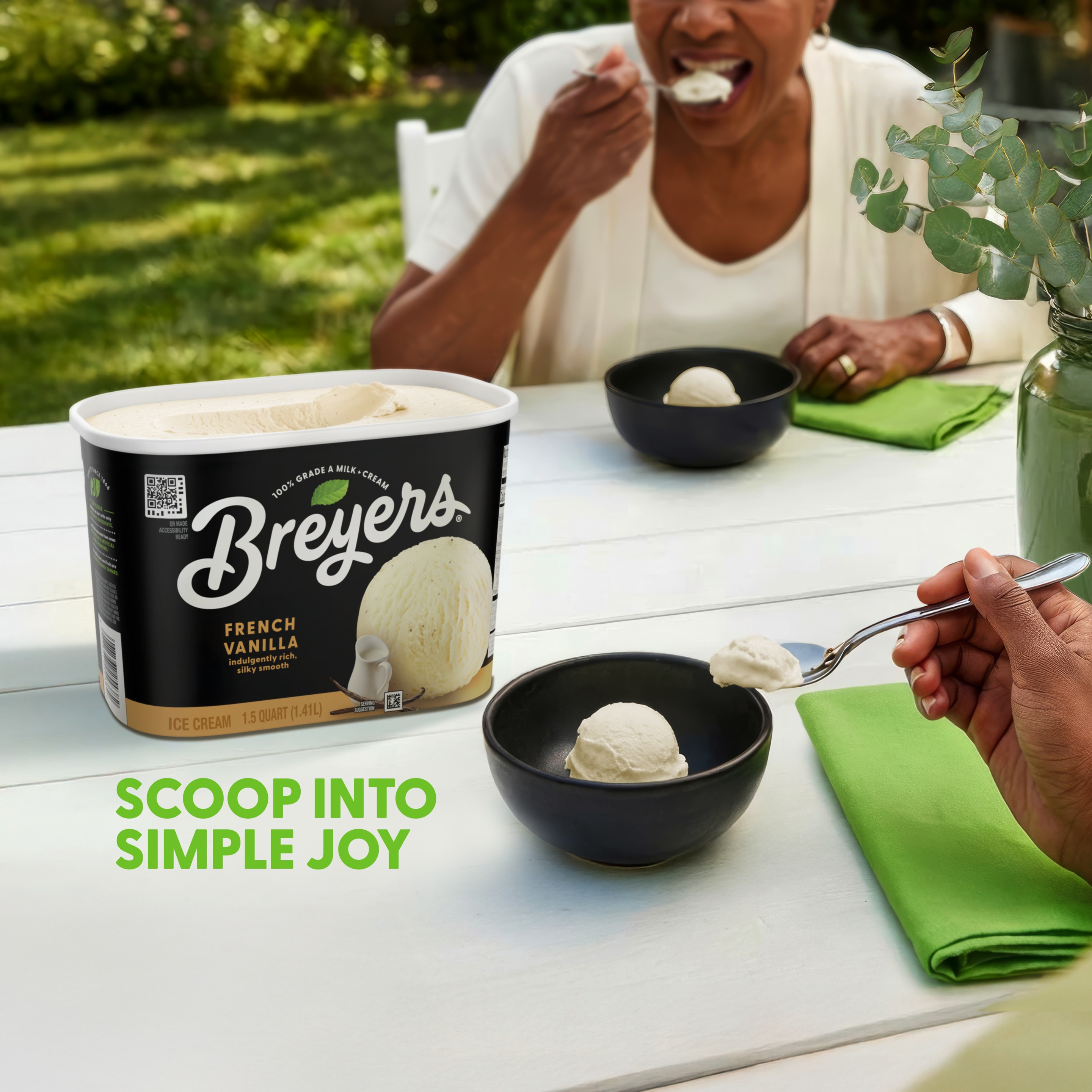 A 48 ounce tub of Breyers® French Vanilla ingredient list