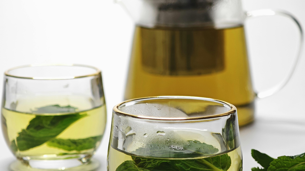 5. Green Tea Scalp Rinse