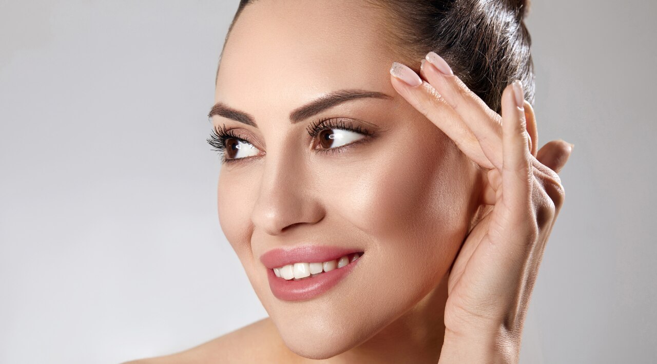 4. Enhances Skin Glow