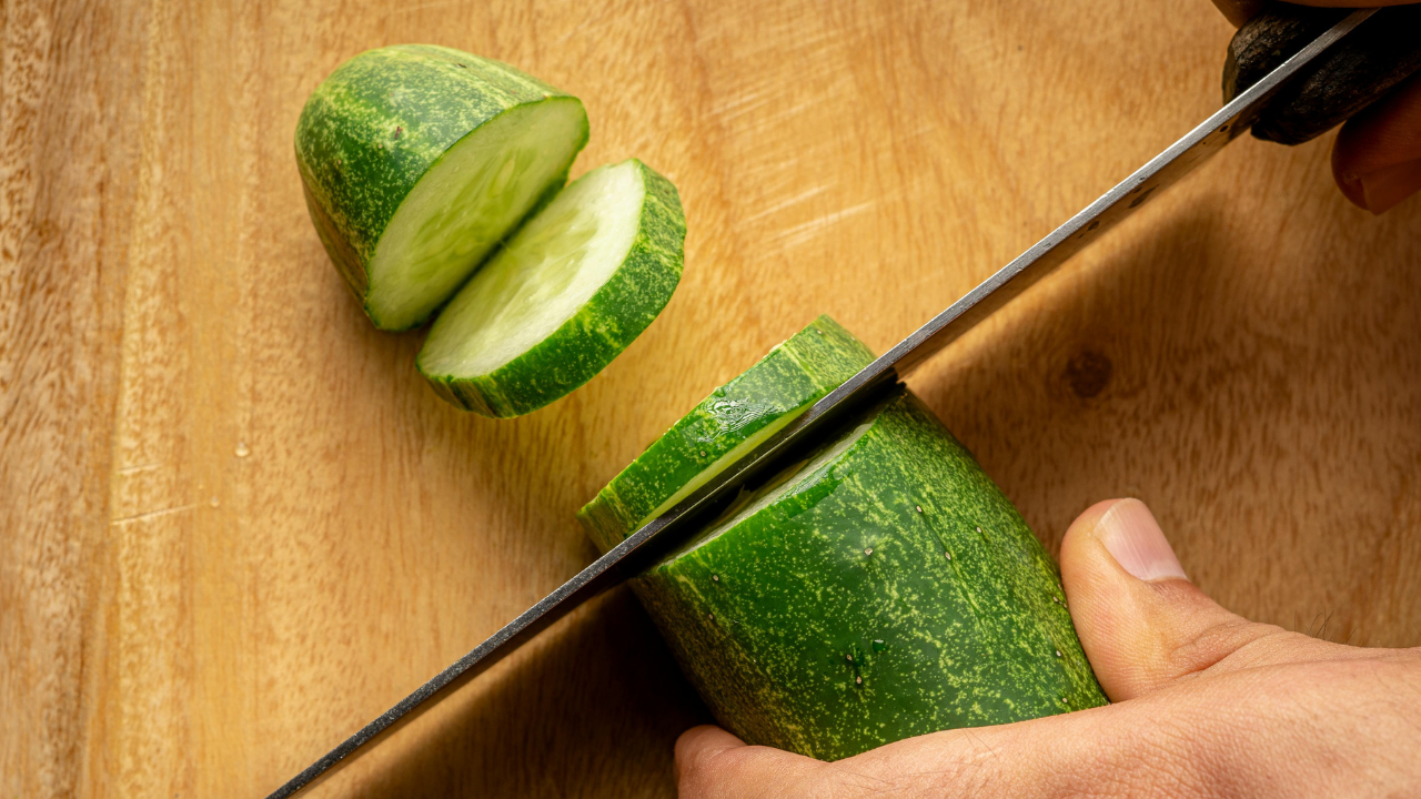 How to Eat Cucumber