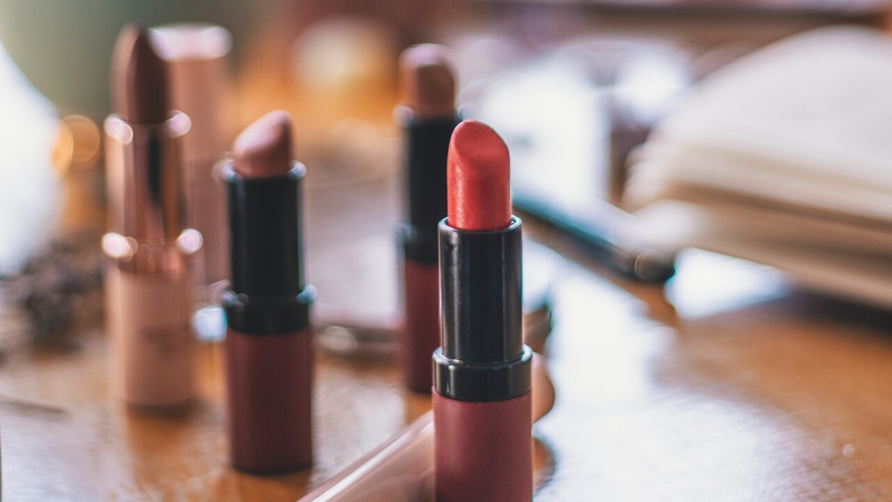 Tips to Make Lipstick Look Better on Fair Skin