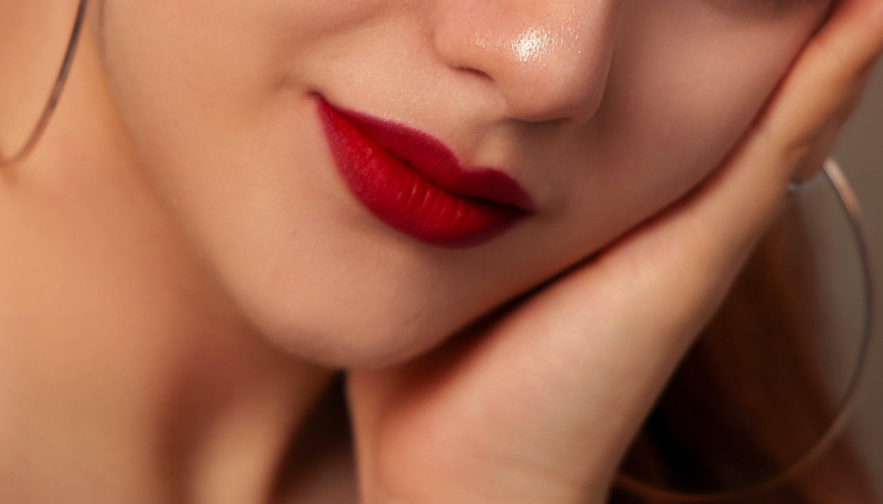 2. Classic Blue-Red