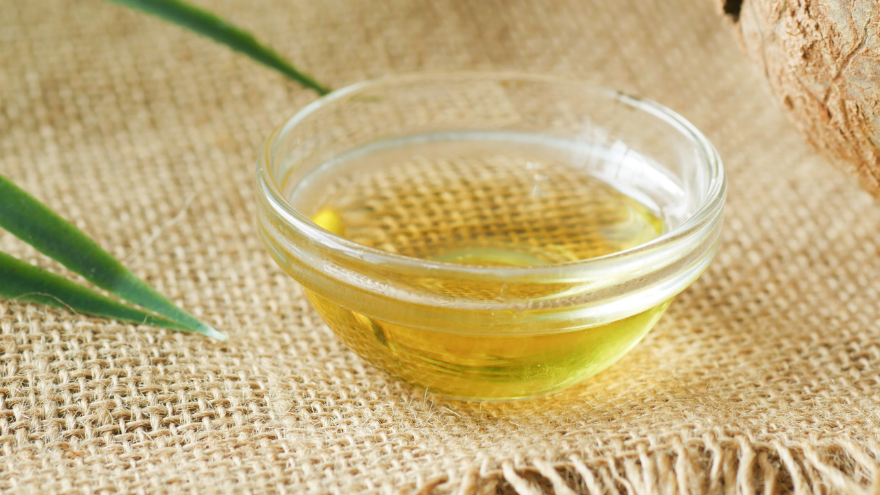 How to Dilute Tea Tree Oil Safely