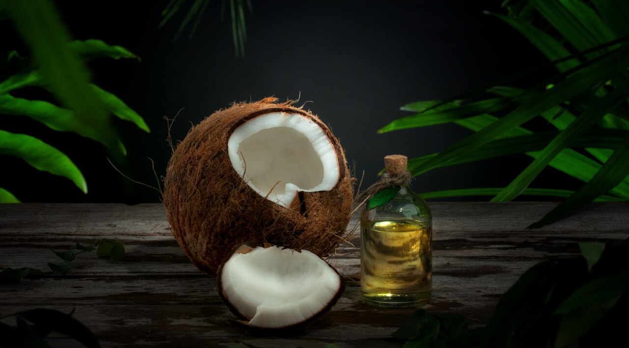 5. Coconut Oil Nourishing Mask
