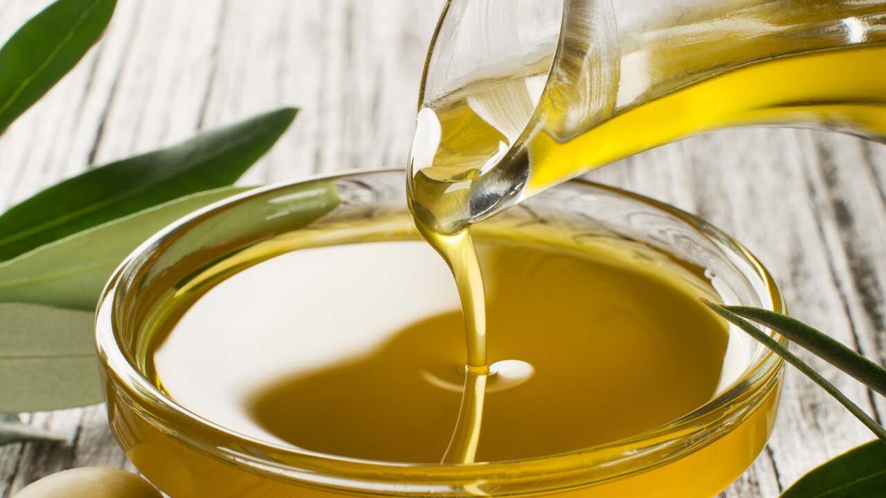 Step 1: Dilute the Tea Tree Oil