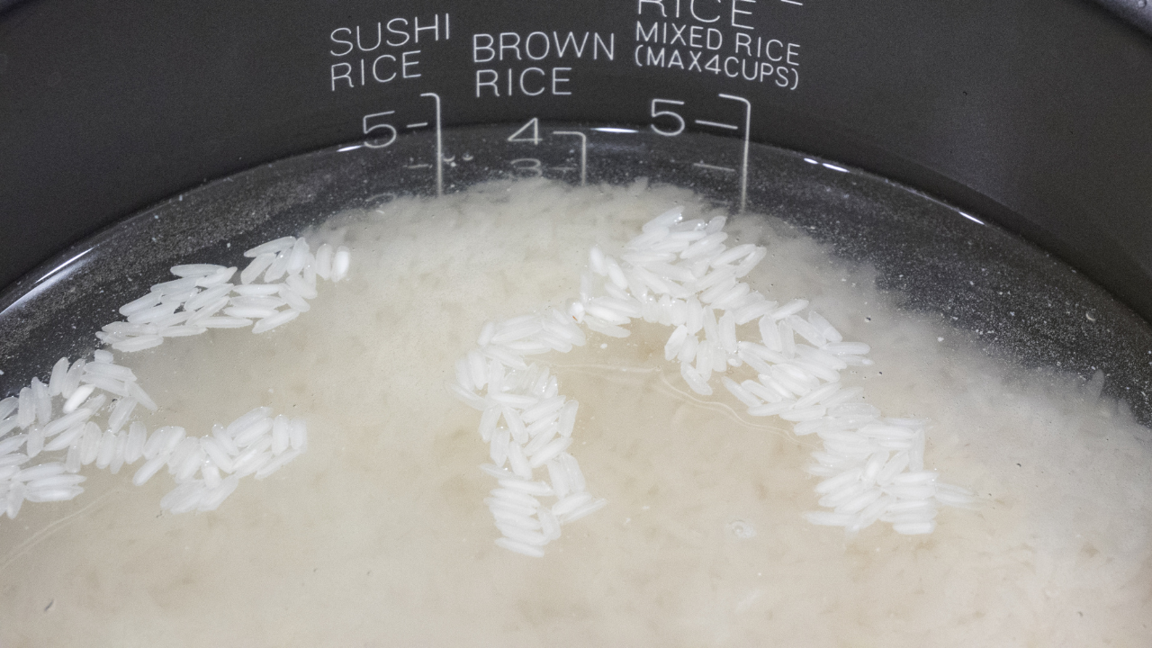 Best Time to Apply Rice Water