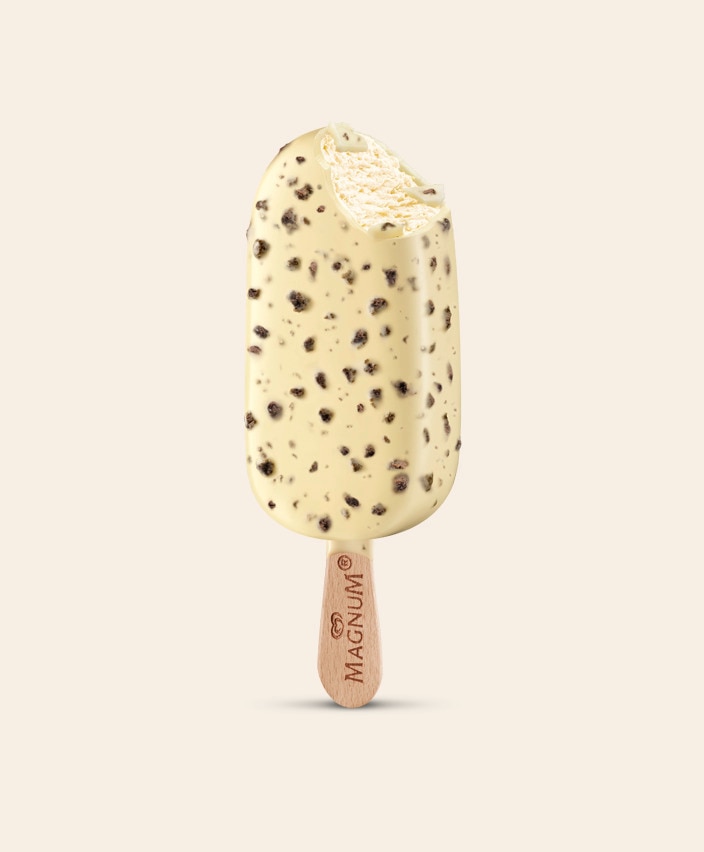 Magnum white chocolate and cookies ice cream image  Text