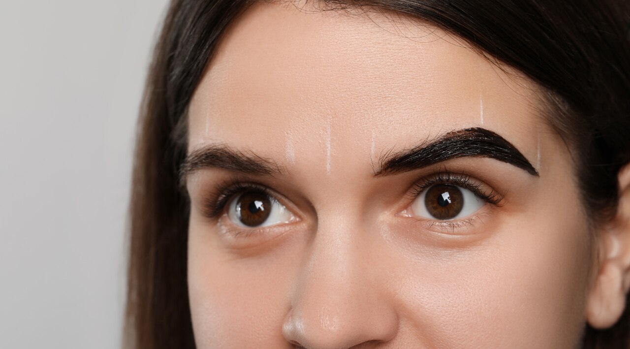 2. Eyebrow Tinting