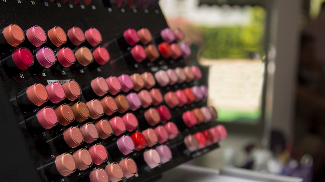 What Is Lipstick Shade Making?