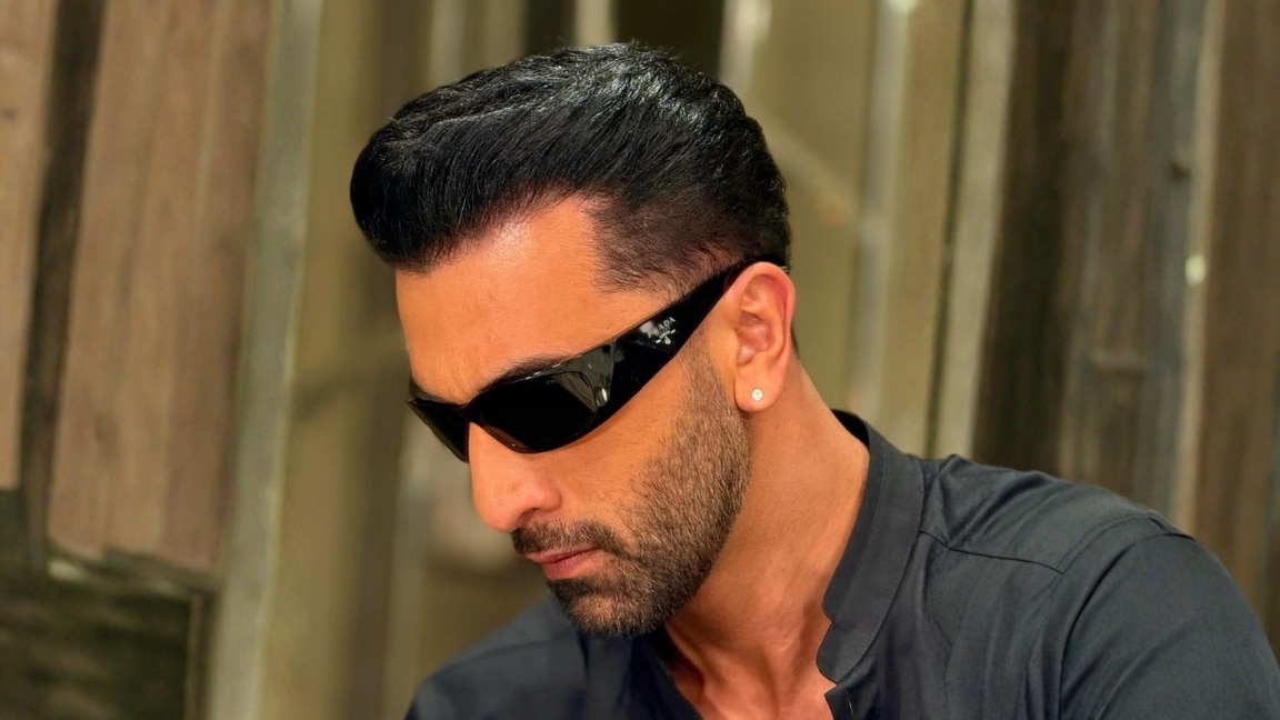 High Fade Haircut Styles for Men and Styling Tips