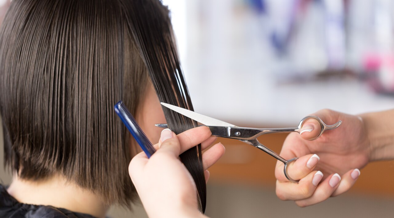 How to Style Mushroom Haircut