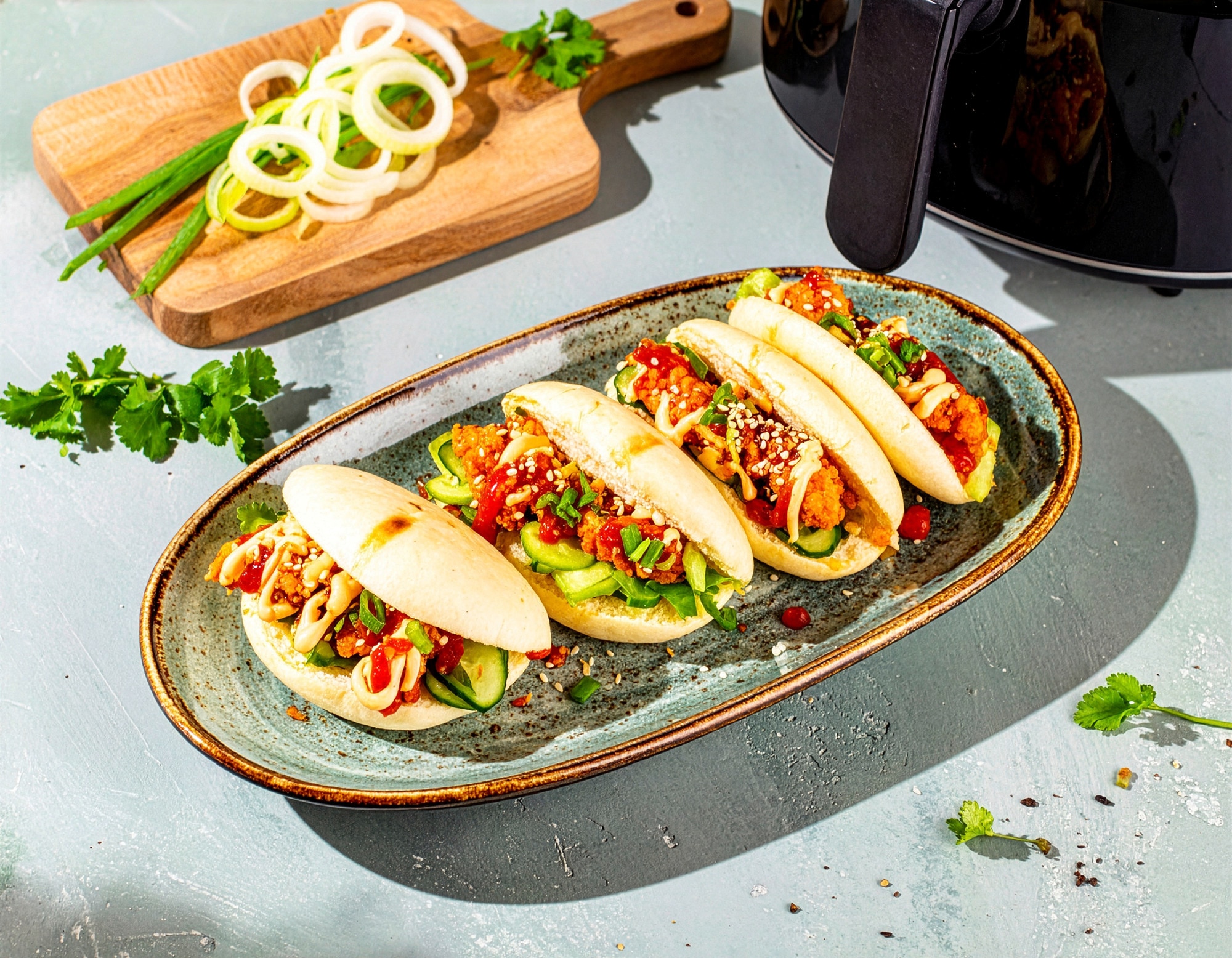Bao Buns mit Crispy Chicken aus dem Air Fryer und Chili-Mayo 40 Min  recipe