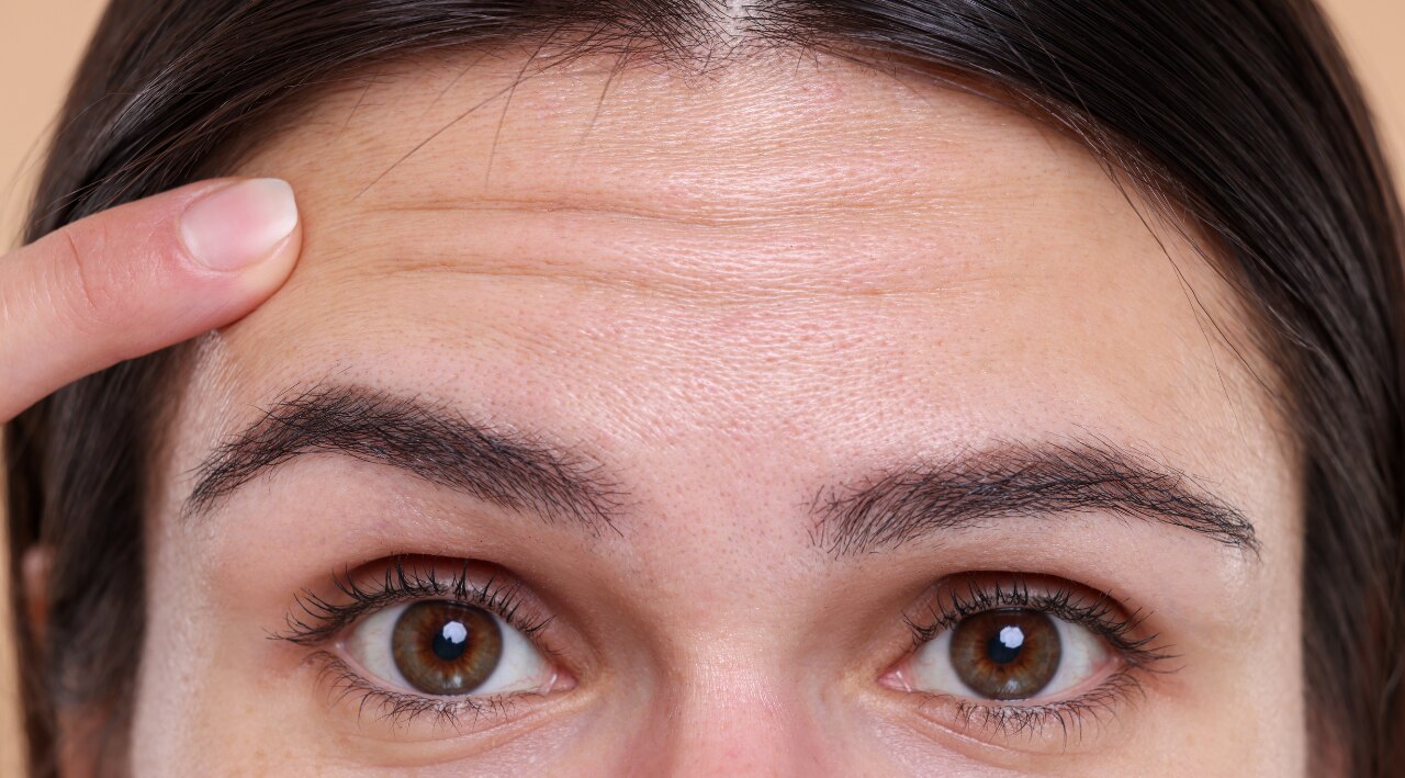 2. Helps Relax Facial Tension