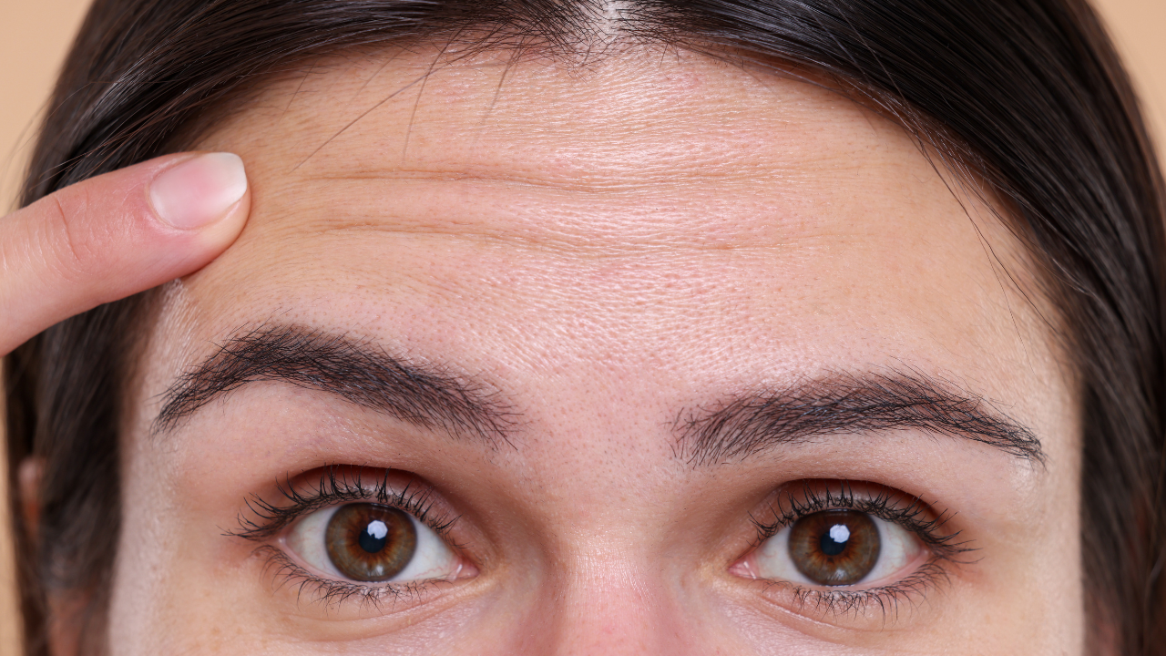 2. Helps Relax Facial Tension