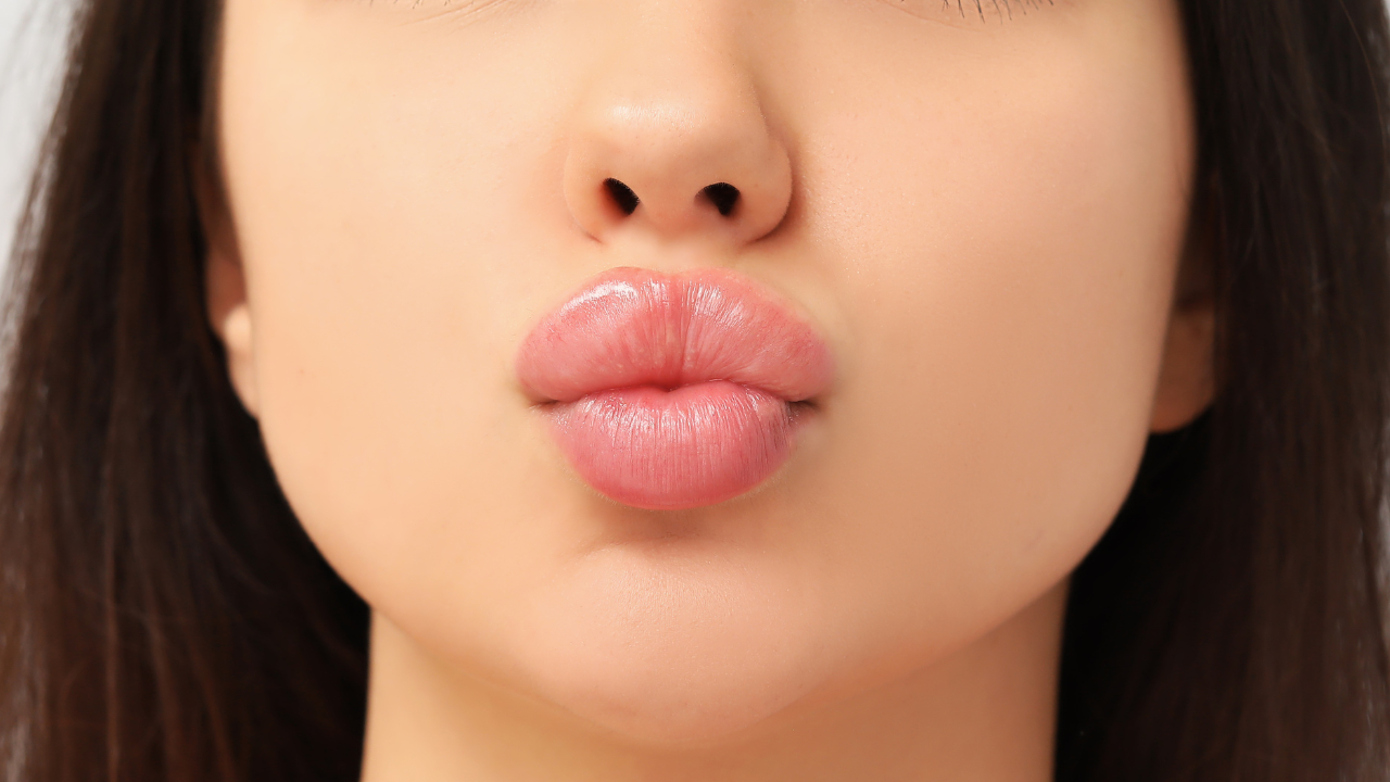 5. Improves Lip Softness