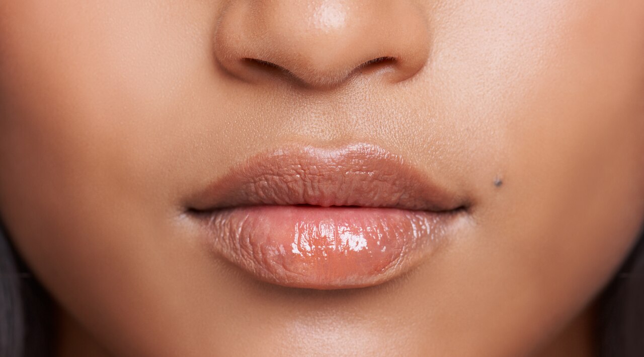 4. Supports Healthy-Looking Lips