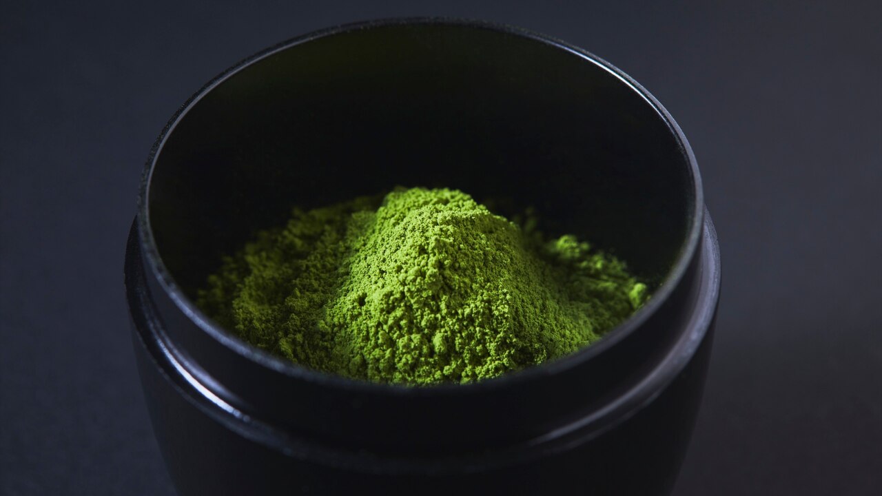 Who Should Avoid Moringa Powder