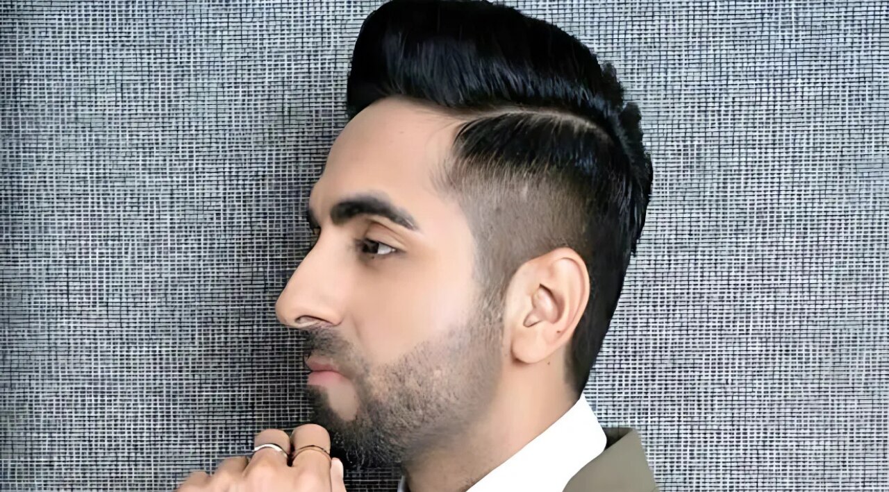 16. Mid Fade Pompadour (Soft)