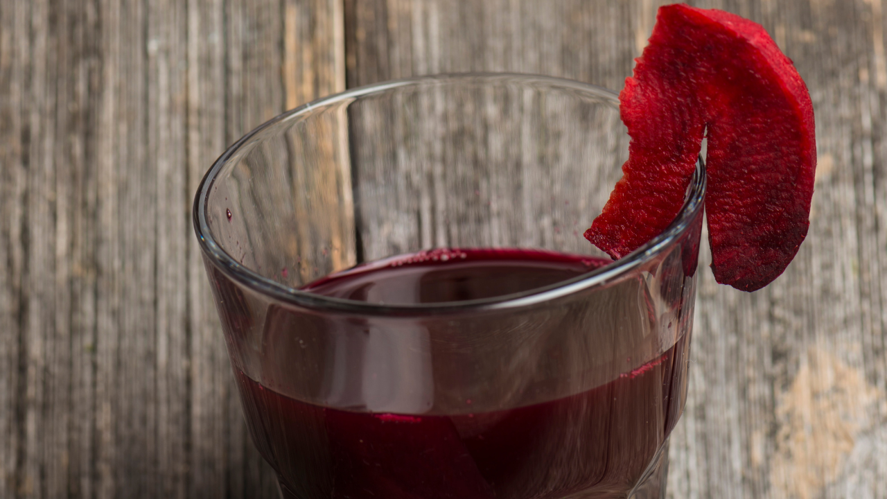 How Much Beetroot Juice Should You Drink Daily?