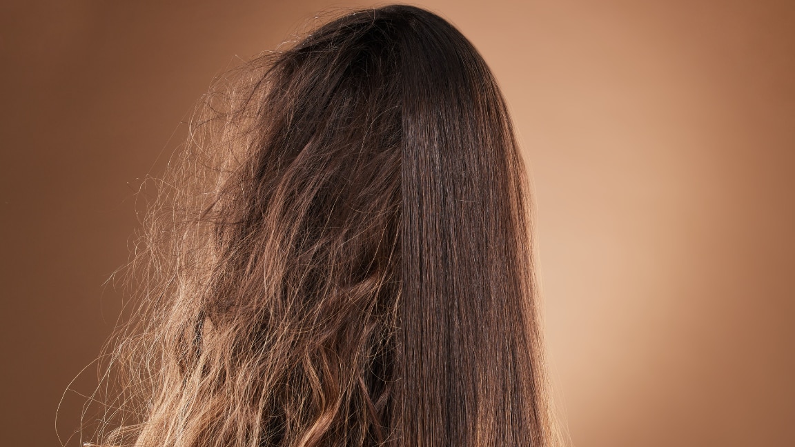 linking article: Frizzy Hair in Monsoon: How to Control and Tame Frizz Effectively