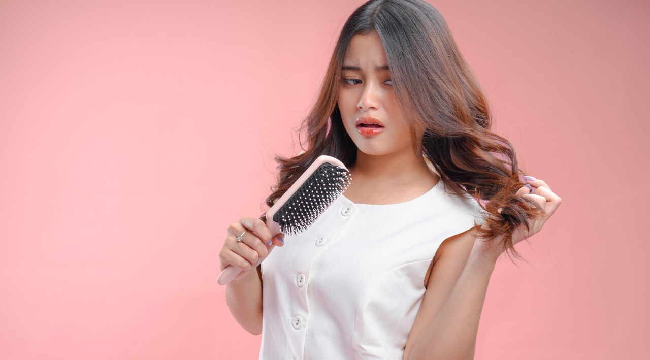 How to Tame Frizz in Monsoon: Hair Care Tips That Actually Work