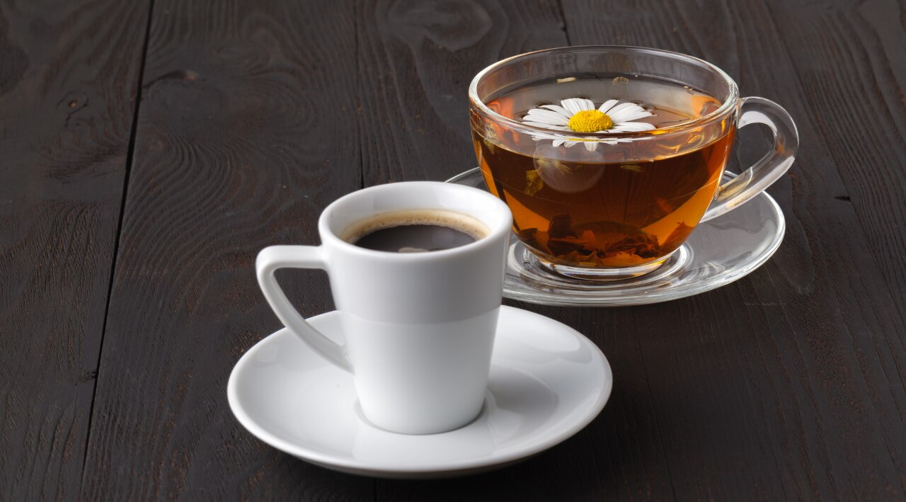 Black Coffee vs Green Tea: How Do They Compare?