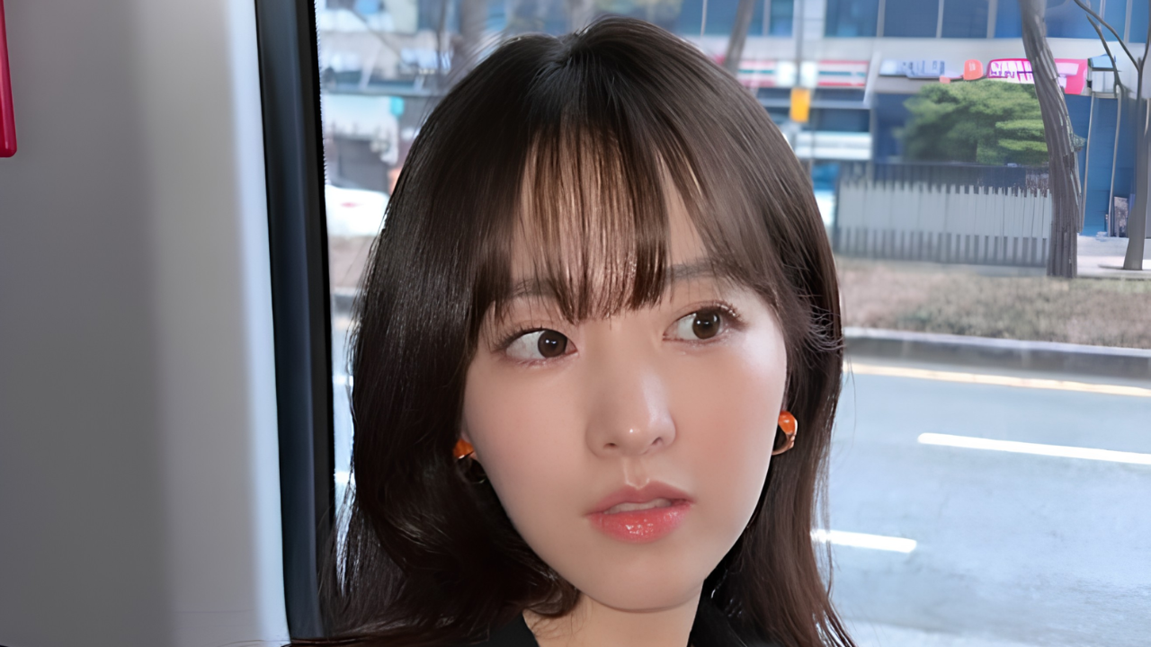 6. Air Bangs