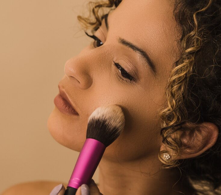 Image of Blush Placement Guide: Where to Apply Blush for Your Face Shape