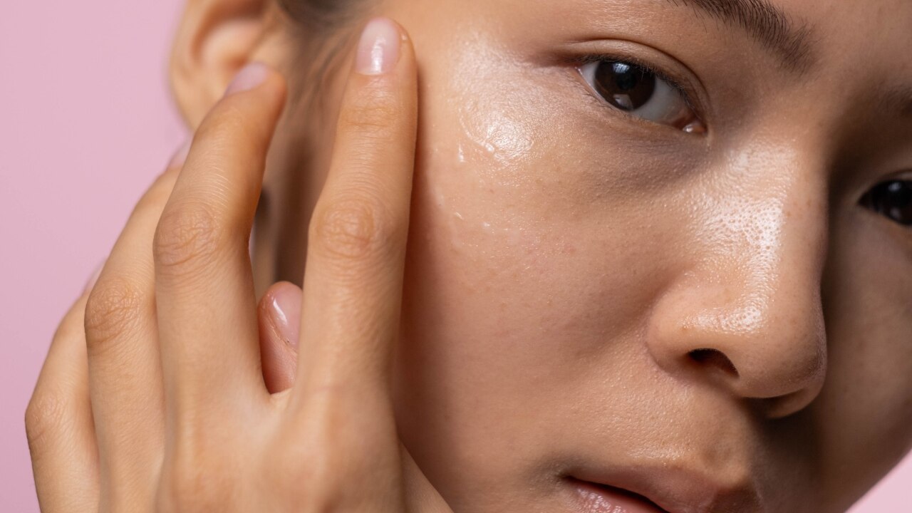Who Should Consider Using a Niacinamide Sunscreen?