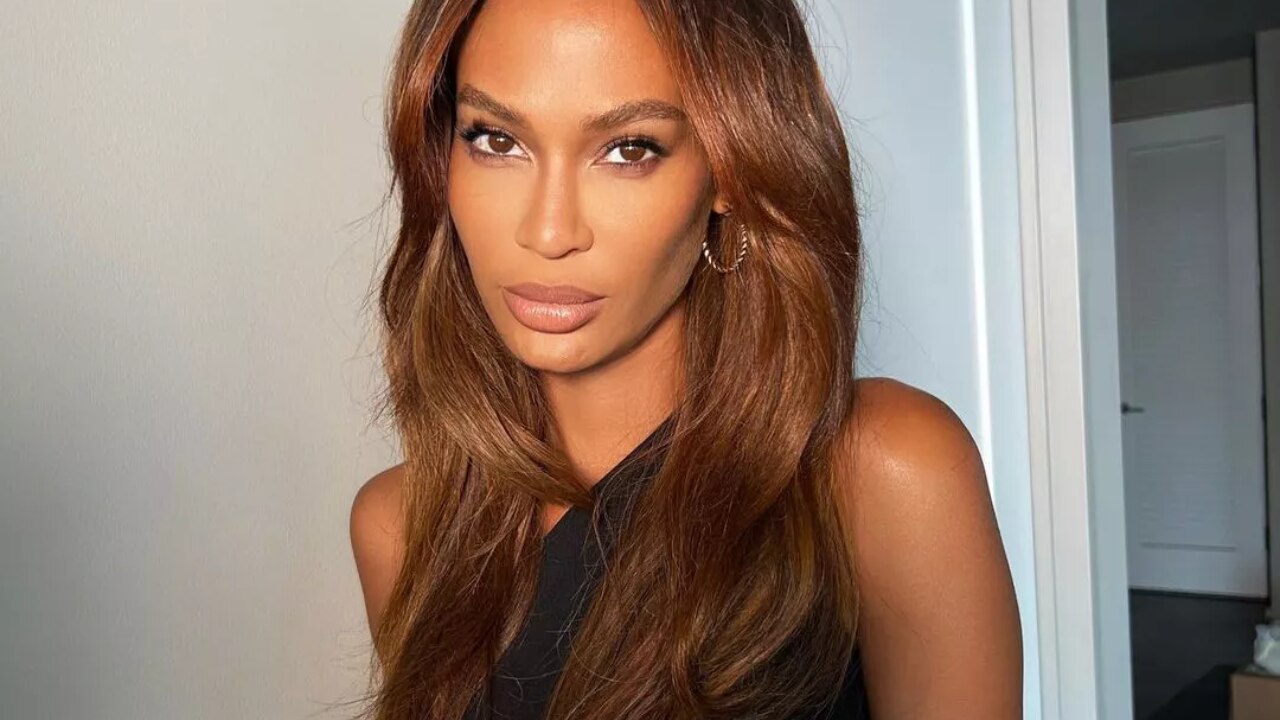 2. Long U-Cut with Front Layers